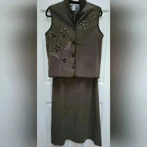 Jessica Holbrook 2 Piece Skirt & Vest Set Green w/ Flowers Size Small